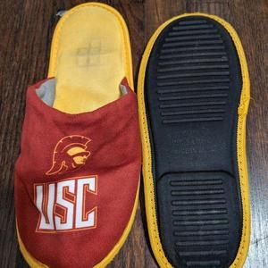 USC Trojans House Slippers Mens 11-12 Used